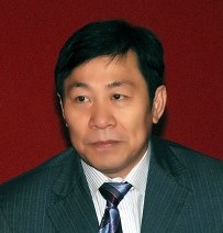 兼任世界银行/全球环境基金(GEF)中国节能促进项目项目办主任、中国化工节能技术协会理事长、全国能标委能源管理技术委员会主任、北京能源学会副理事长、中国能源研究会常务理事等职。